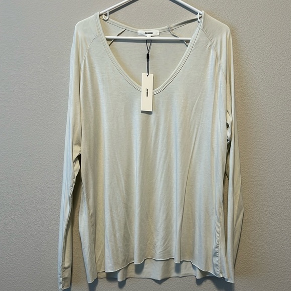 Joah Brown Long Sleeve Top - Picture 2 of 6